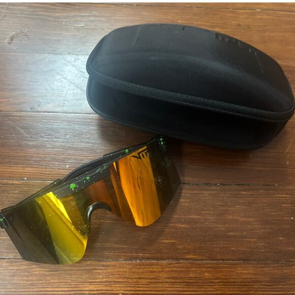 Pit Viper Monster Bull Original Sunglasses - Picture 1 of 2